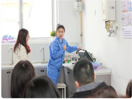 “燃奋斗 中国工人大思政课”杭州开讲 巾帼工匠分享奋斗故事